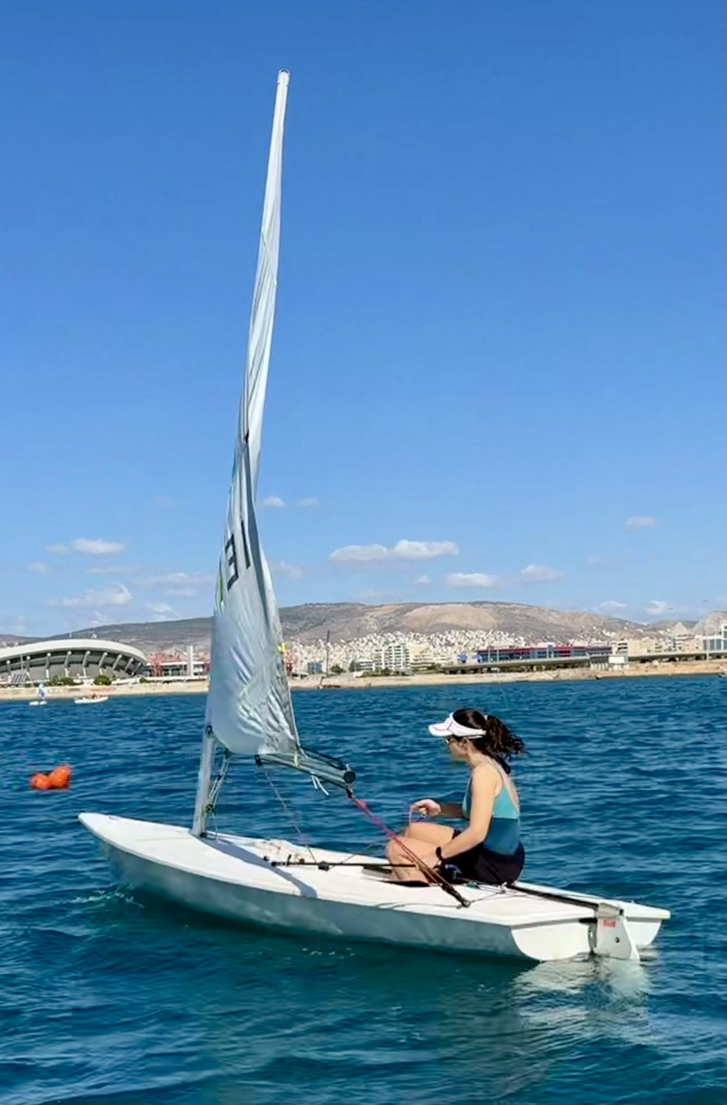 Μονό Laser εν πλω